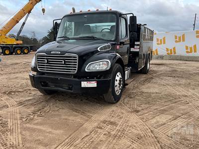 Freightliner M2 Mechanic / Service Truck
