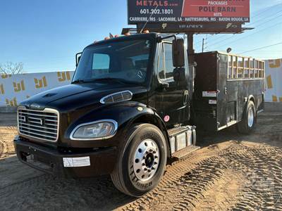 Freightliner M2 Mechanic / Service Truck