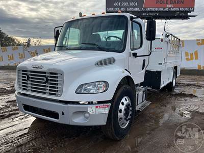 Freightliner M2 Mechanic / Service Truck