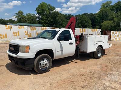 GMC Sierra Mechanic / Service Truck