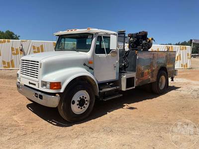 International 4700 Mechanic / Service Truck