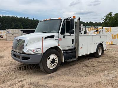 International DuraStar 4300 Mechanic / Service Truck