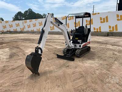 Bobcat 324 Mini Excavator