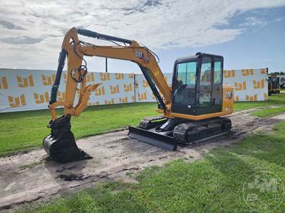 Caterpillar 305.5 Mini Excavator