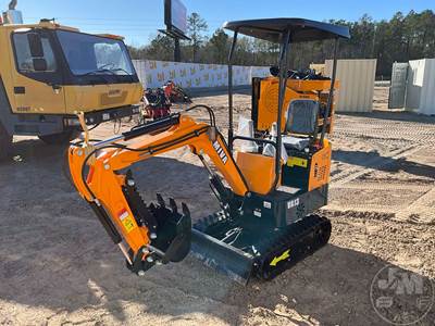 13 Mini Excavator
