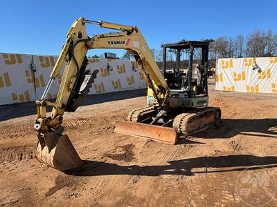 V1050-2 Mini Excavator