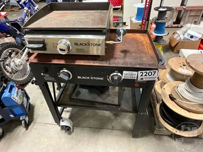 Â (2) BLACKSTONE GRILLS***LOCATED IN ANDERSON