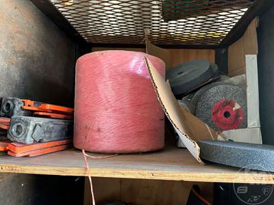 LOT OF GRINDING WHEELS