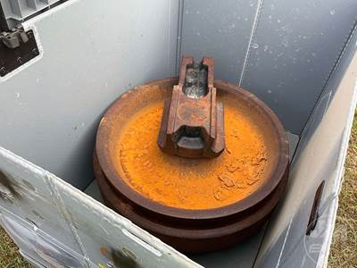 CAT 365C, 5122668 Idler