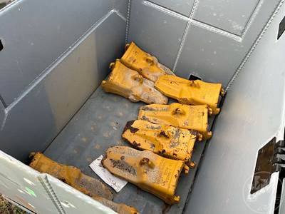 QTY Of (8) CAT 992K 4679817 Tips