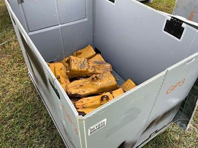 QTY Of (12) CAT 992K 4679817 Tips