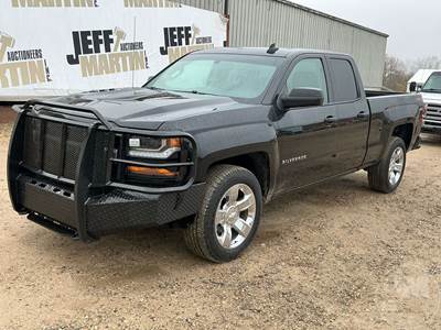 Chevrolet HALF TON TRUCK