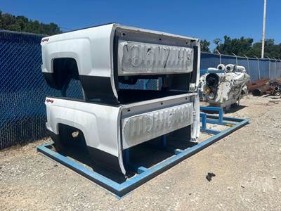 Chevrolet SILVERADO 2016 & 2017 PICKUP BEDS WITH RACK