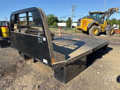 Used Cm 11' x 8' Truck Flatbed RD-04978434SD
