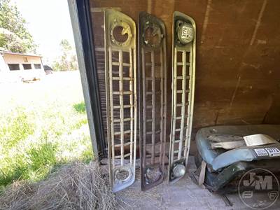 1965 Ford F-100 Grills (Qty 3)