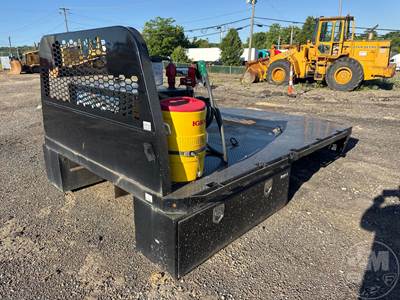 Knapheide PGT-116 11' x 8' Truck Flatbed w/ Better Built 100 Gal Transfer Tank