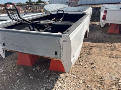 8 FT Truck Bed To Fit 2006 Ford F150, W/Contents