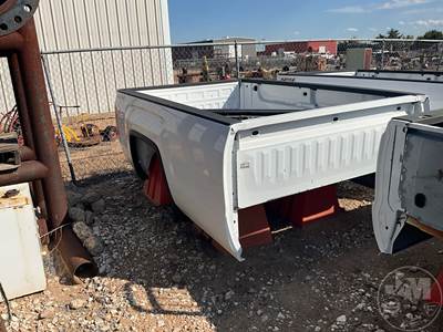 8 FT Truck Bed To Fit 2014 Gmc, W/Contents