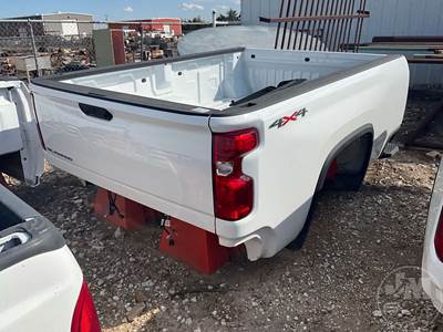8 FT Truck Bed To Fit 2021 Chevrolet, W/Contents