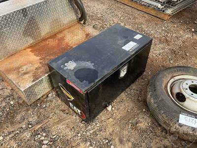 36"L X 18"H X18â€D Toolbox, Â