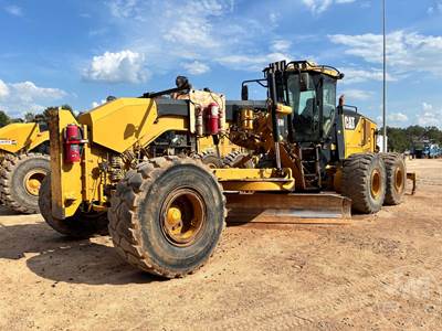 Caterpillar 16M Motor Grader