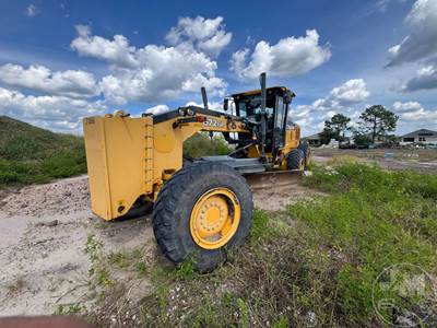 John Deere 672GP Motor Grader