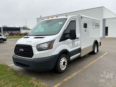 Ford Transit 350 HD Truck