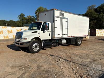 International MA035 Truck