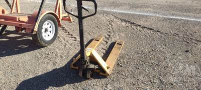 Pallet Jack, 500 LB Capacity