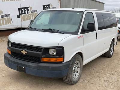 Chevrolet Express Passenger Van