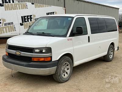 Chevrolet Express Passenger Van