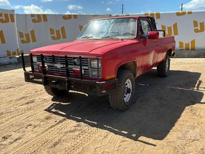 Chevrolet MILITARY TRUCK