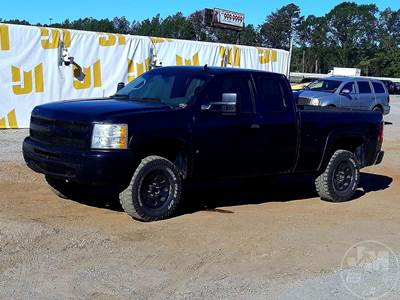 Extended Cab 4X4 Pickup, 8 CYL , Gas Engine, Automatic Transmission, Cruise,
