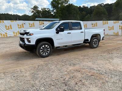 Chevrolet SILVERADO 2500 HD CUSTOM