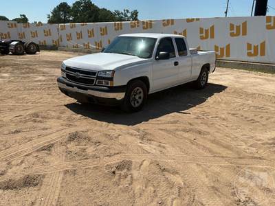 Chevrolet Silverado 1500 LS