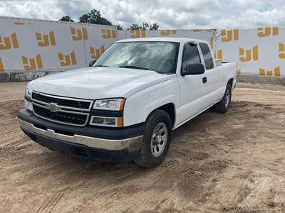 Chevrolet Silverado 1500 LS