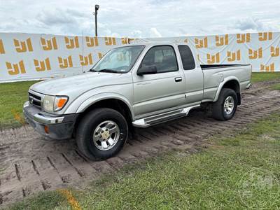 Toyota Tacoma