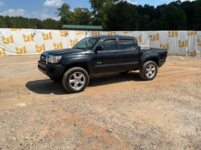 Toyota Tacoma