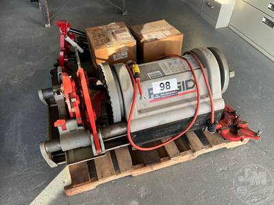 Ridgid 1224 Electric Pipe Threader, W/ Pipe Stand