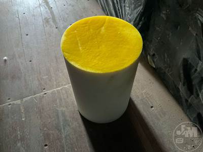 QTY (20) YBS 12" Foam Pigs