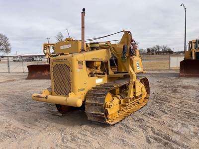 Caterpillar D4E Pipelayer