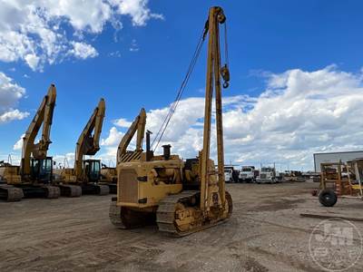 Caterpillar D6D Pipelayer