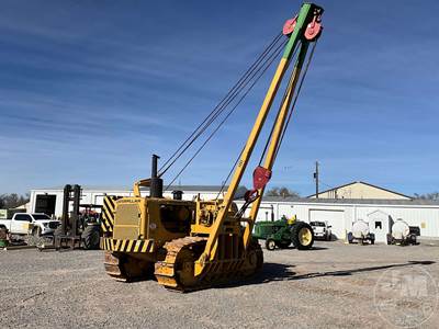 Caterpillar D7G Pipelayer