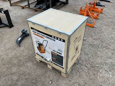 Unused Landhero LDH-PC90 Vibratory Plate Compactor, 1 Cyl, Gas