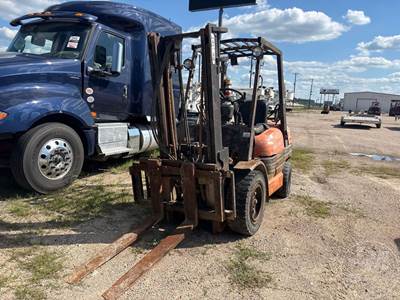 Toyota 52-8FG30 Pneumatic Tire Forklift
