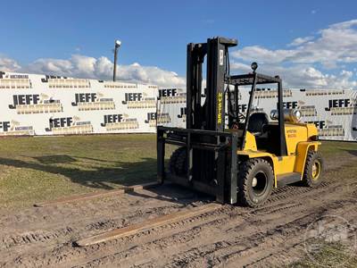 H155XL Pneumatic Tire Forklift