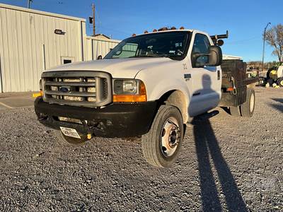 Ford F-550 Pole Truck
