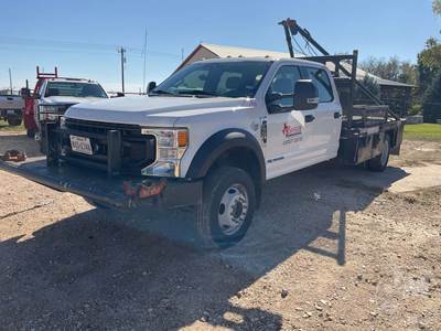 Ford F-550 XL Pole Truck