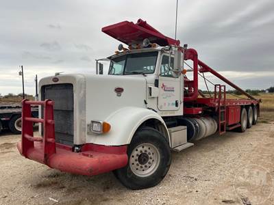 Peterbilt 367 Pole Truck