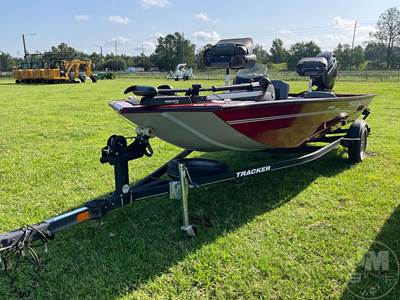 Bass Tracker PRO 170 Power Boat